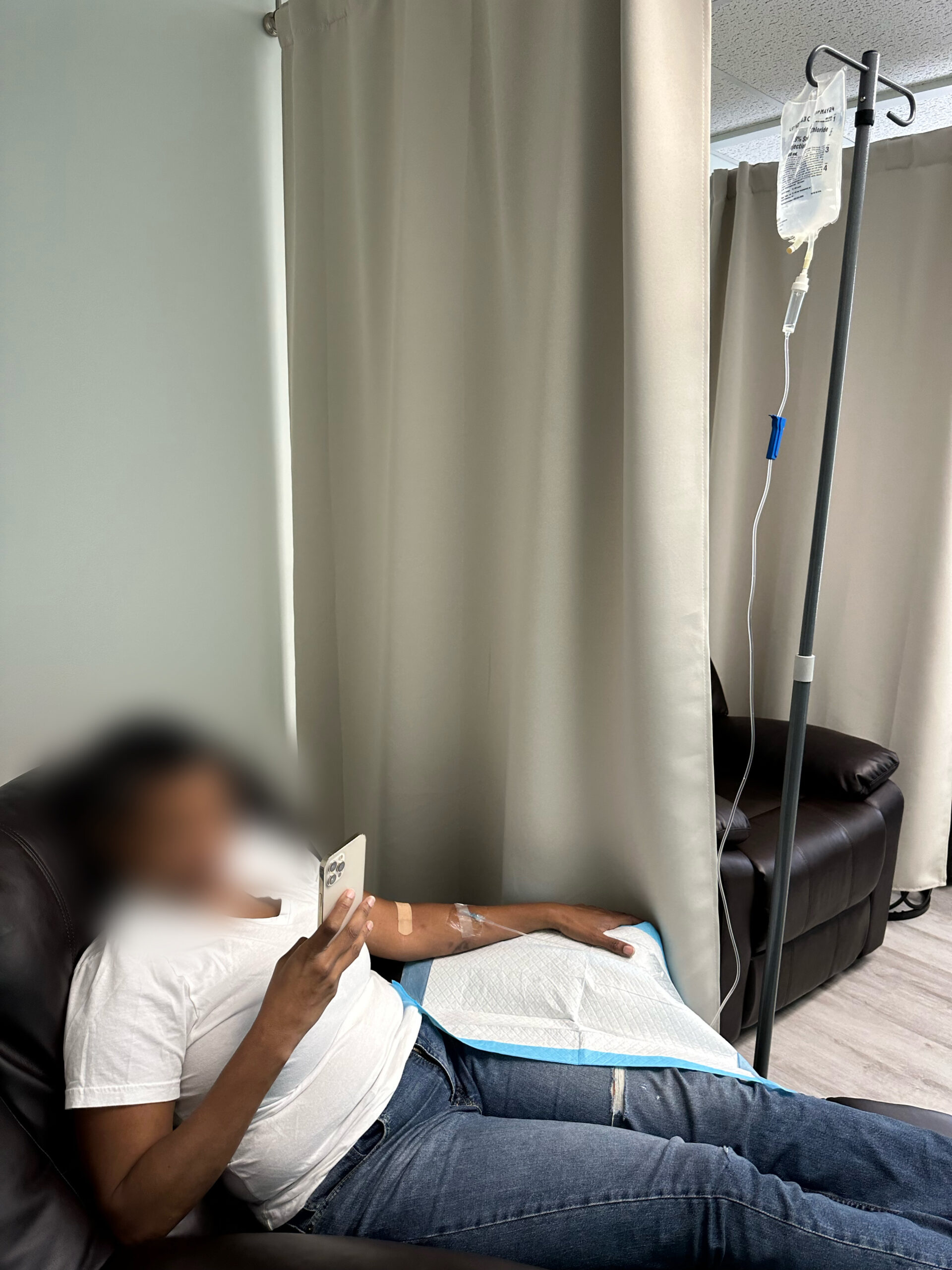 03C7CD6D-DD81-43EB-A7A4-ACD7F65486BA